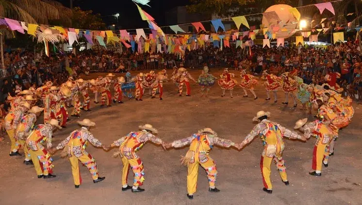 A Importância da Valorização da Cultura  Nacional